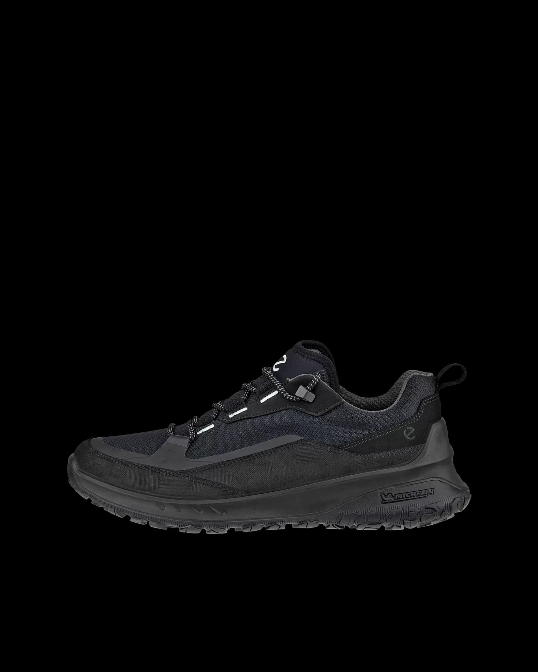 Ecco MEN'S ULT-TRN WATERPROOF LOW SHOE